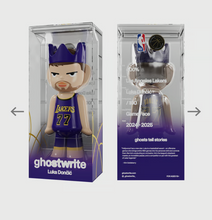 Load image into Gallery viewer, NBA Ghostwrite 400% Figure
